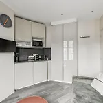 Studio Mac Mahon - Champs Elysees By B\'Your Home