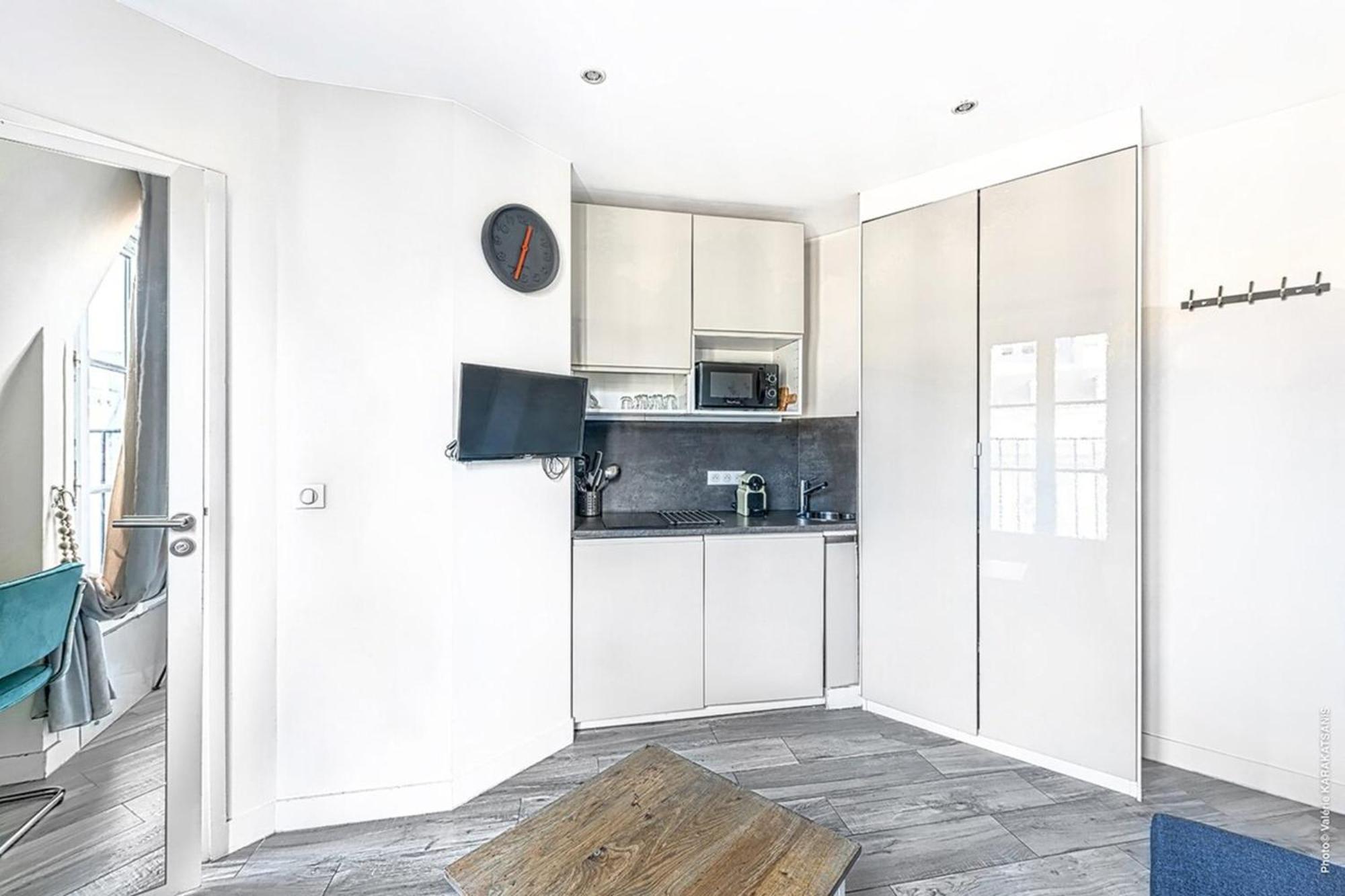 Mac Mahon - Champs Elysees By B'your